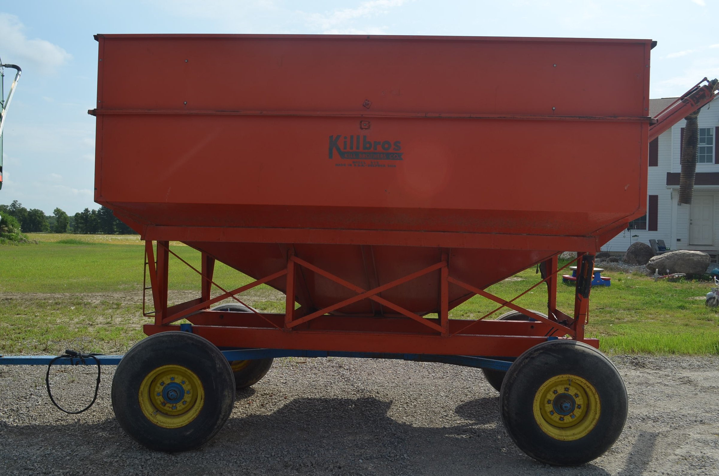 Property photo 65 - FARM EQUIPMENT AUCTION IN PAULDING CO., OHIO